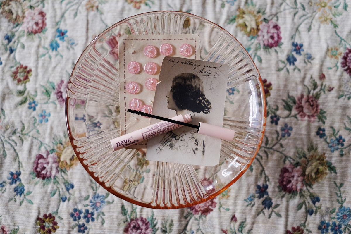 Make Up