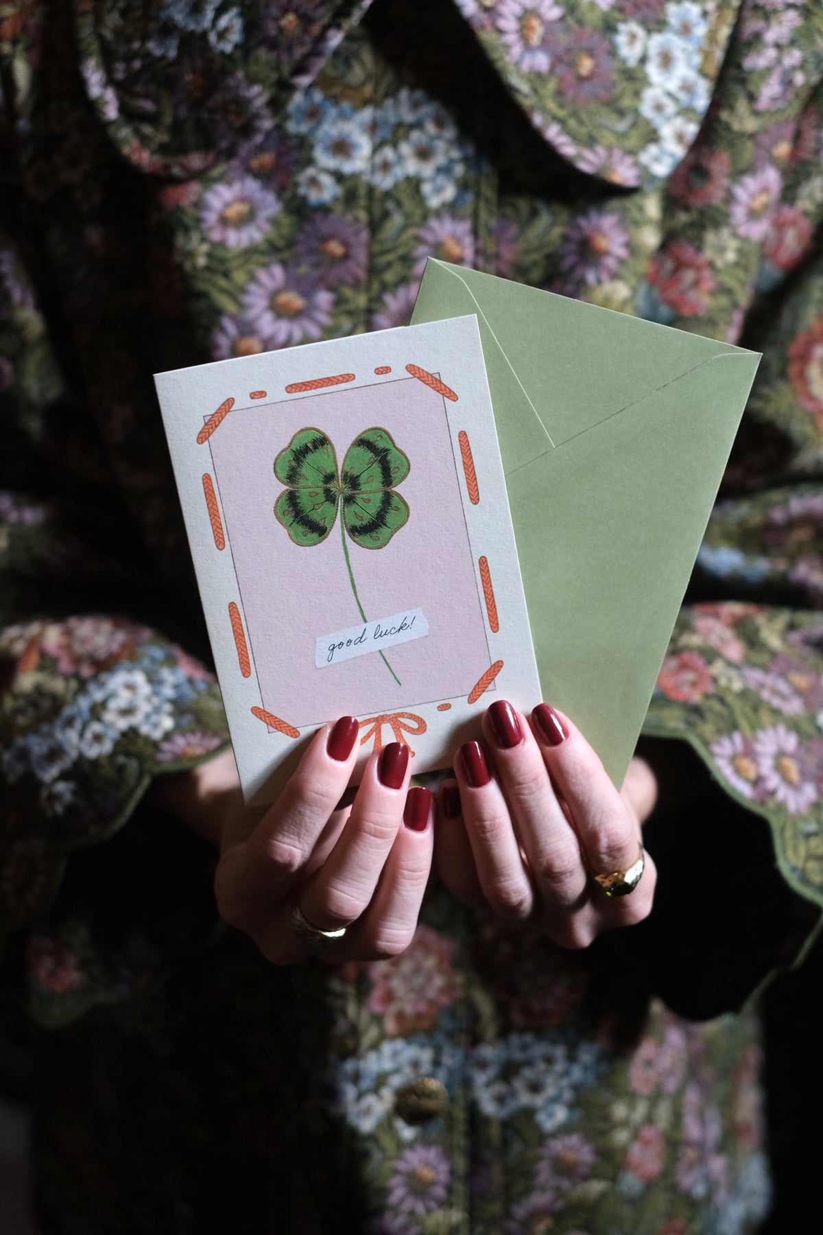 Biglietto d'auguri quadrifoglio portafortuna