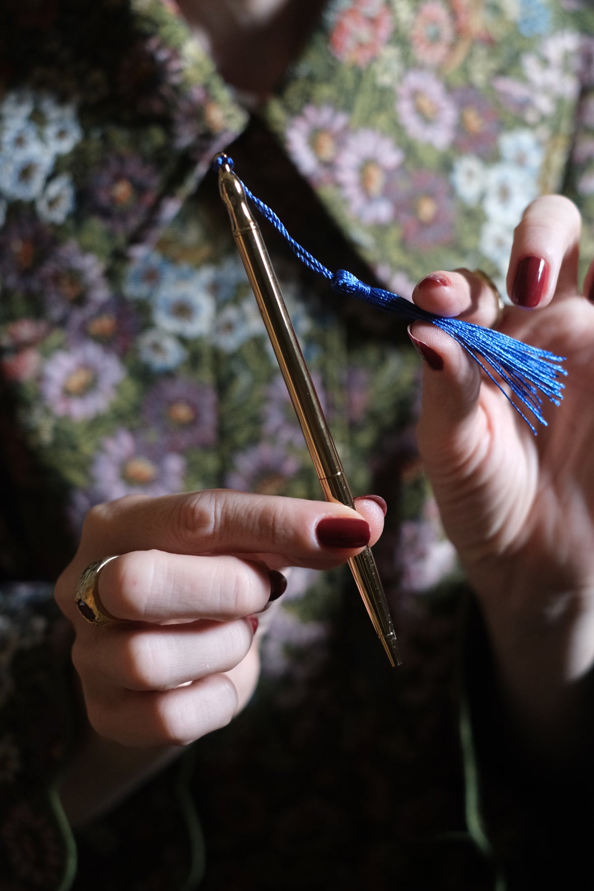 Penna a sfera dorata carnet da ballo due colori