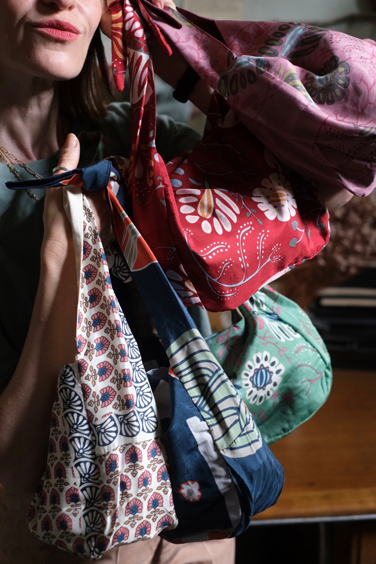 Borsa Bobby in Seta Marushka Rosa