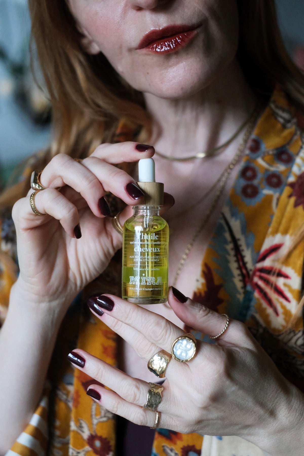 L'HUILE QUI MURMURAIT A L'OREILLE DES CHEVEUX olio punte