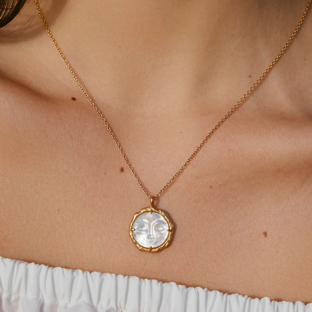 COLLANA HËNA