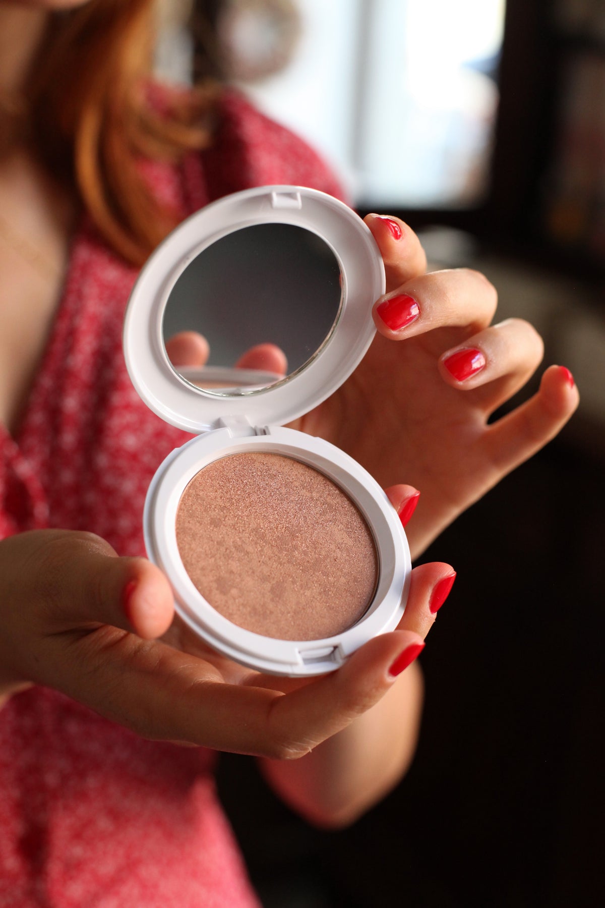 Shiny Marble bronzing powder