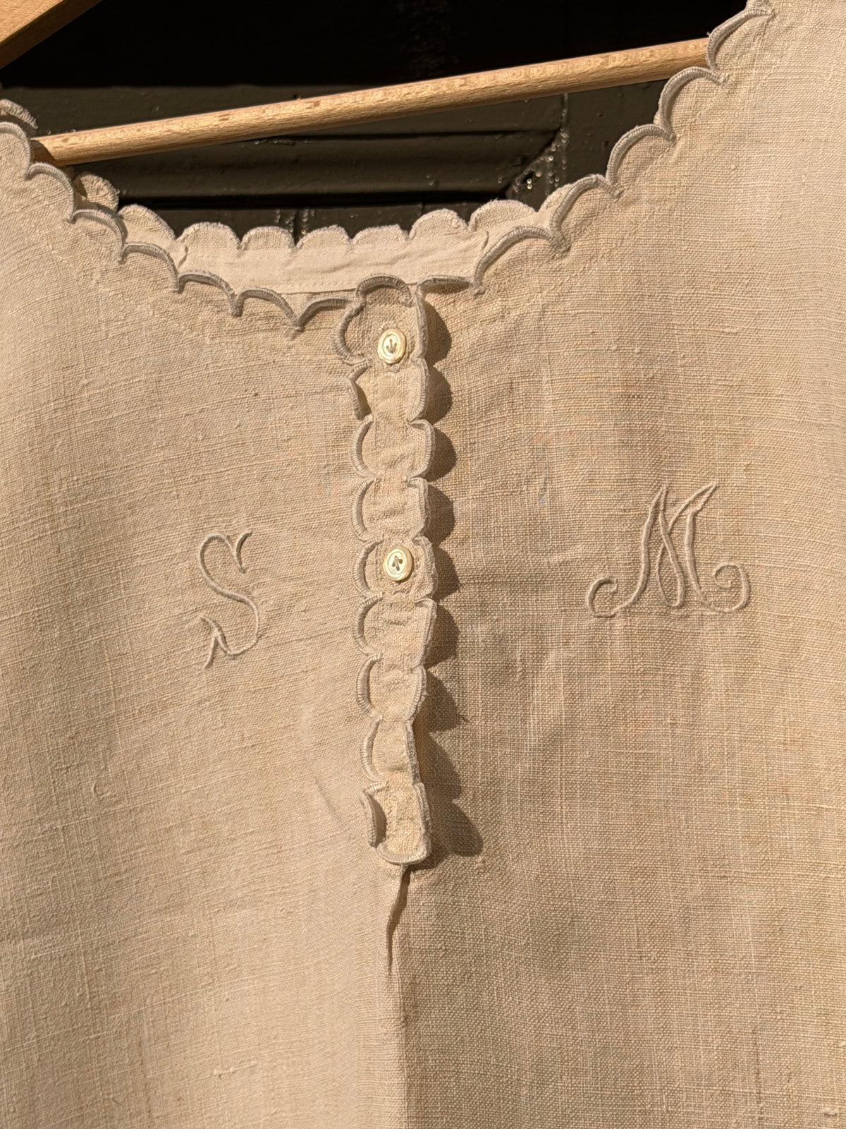 Camicia corta da notte ricamata S + M