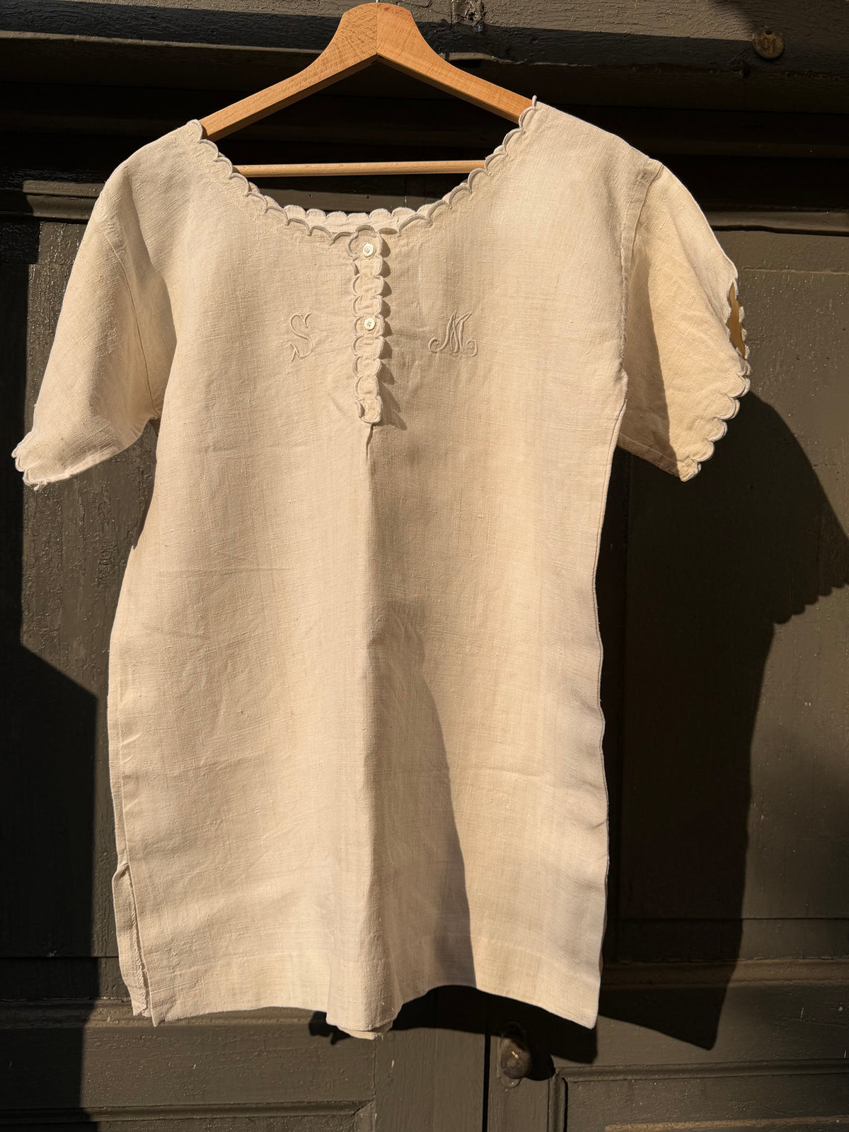 Camicia corta da notte ricamata S + M