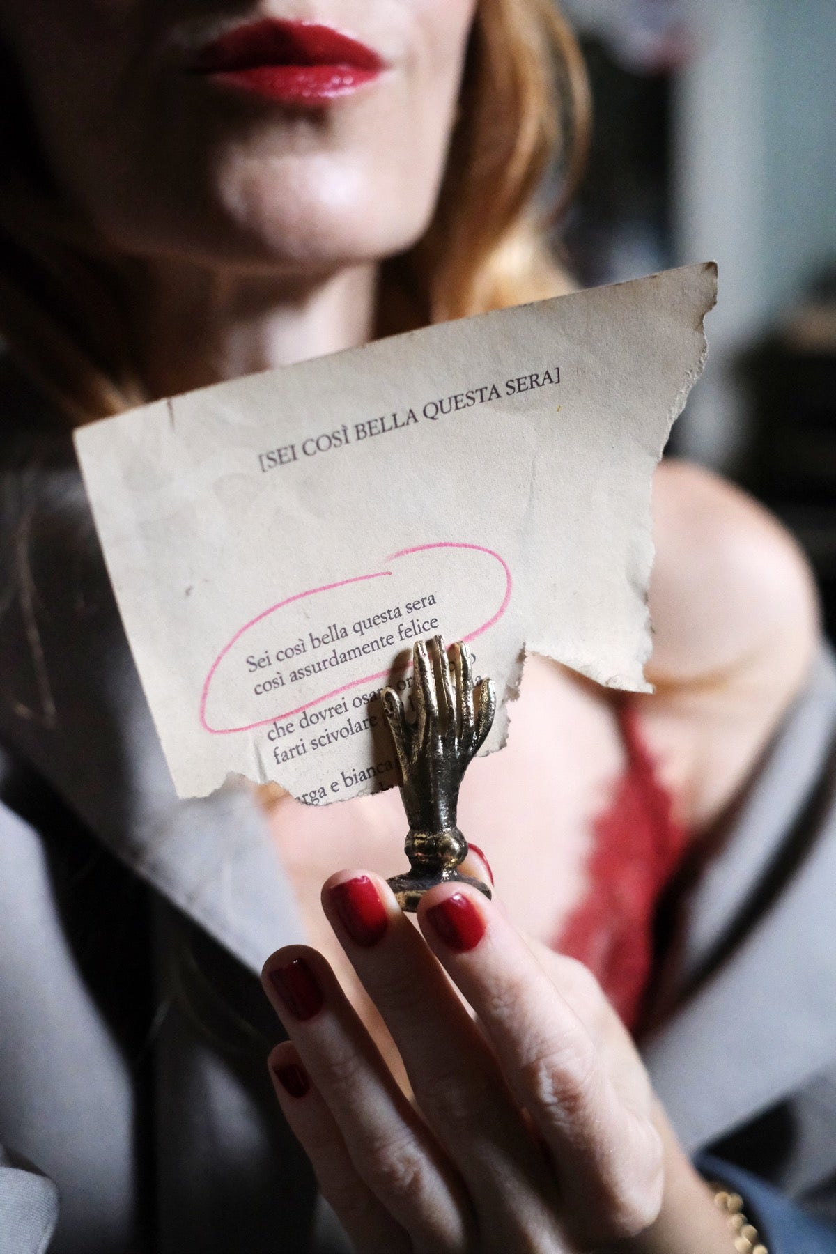 Jana Hand Card Holder