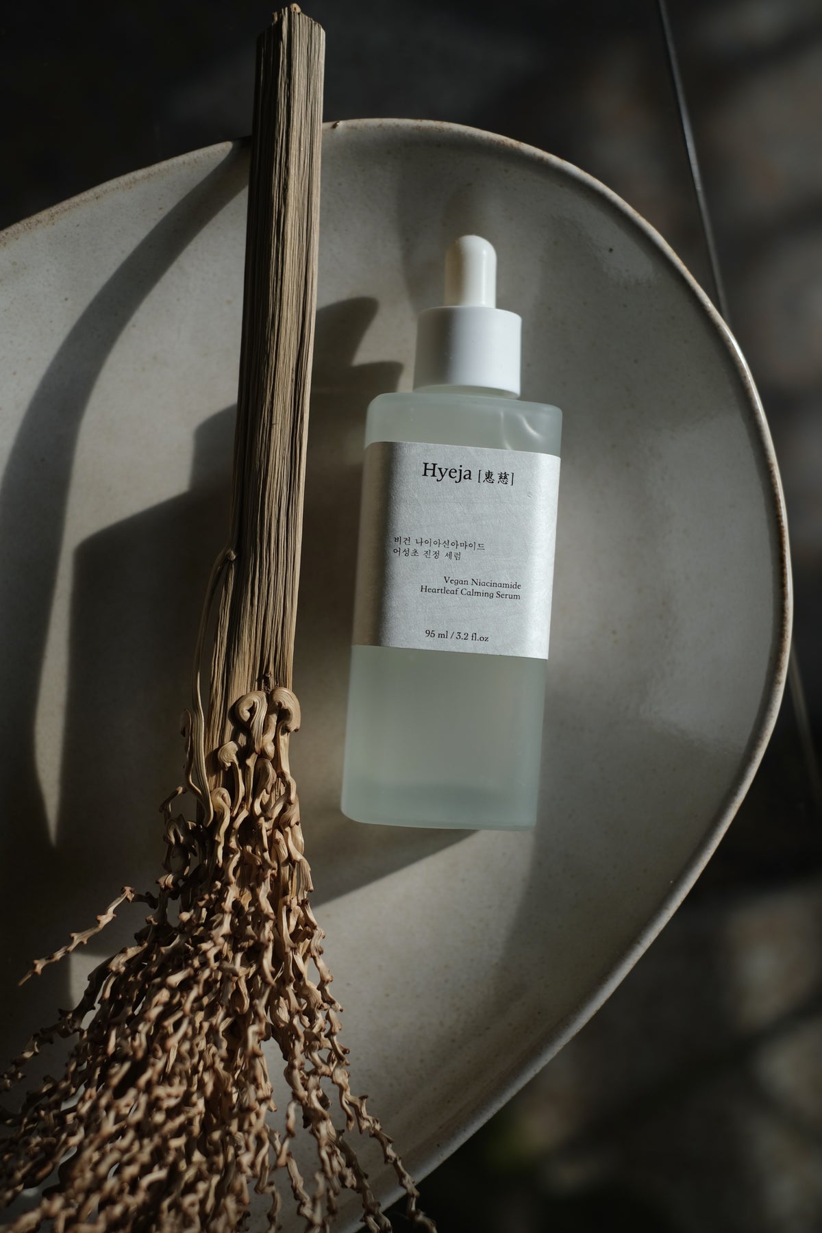 VEGAN NIACINAMIDE HEARTLEAF CALMING SERUM