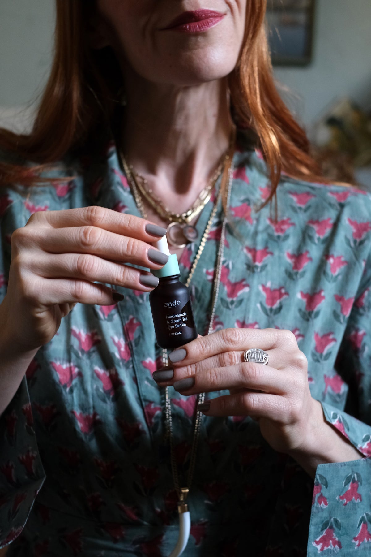 NIACINAMIDE & GREEN TEA EYE SERUM