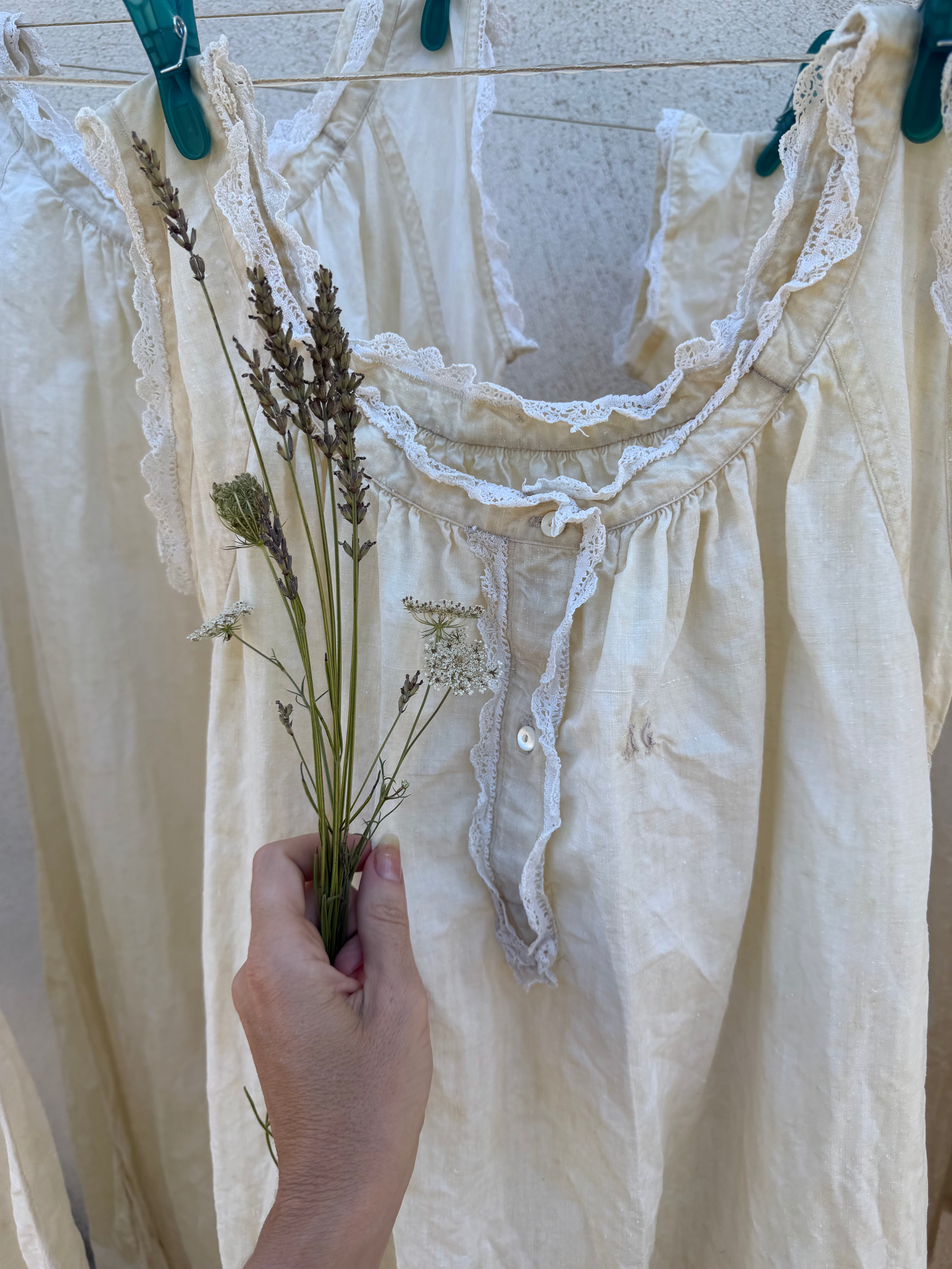 Camicie da notte/ abiti Brocante dalla Francia sold out